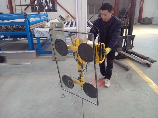 Κίνα Με μπαταρίες ανυψωτικά εργαλεία γυαλιού ανυψωτών γυαλιού ξύλων με Oversea την υπηρεσία μηχανικών προμηθευτής