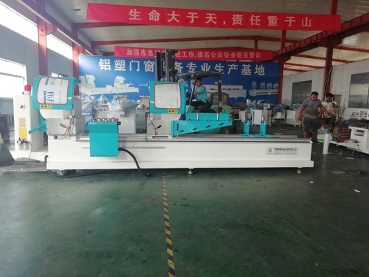 Κίνα CNC η κοπή σχεδιαγράμματος μηχανών παραθύρων αργιλίου είδε τη μηχανή LJZ2 - CNC - 500X4200 προμηθευτής